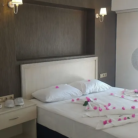 Hotel La Pergola 3*