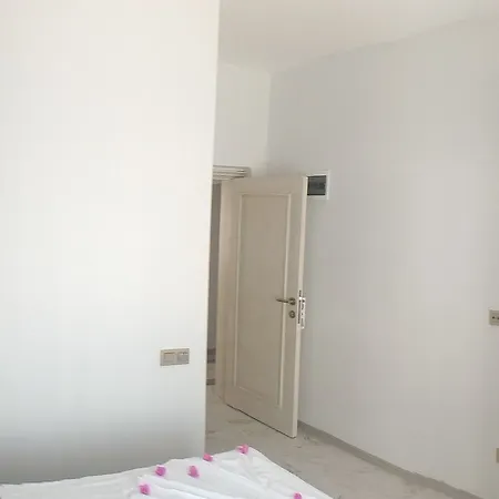 Отель La Pergola 3*